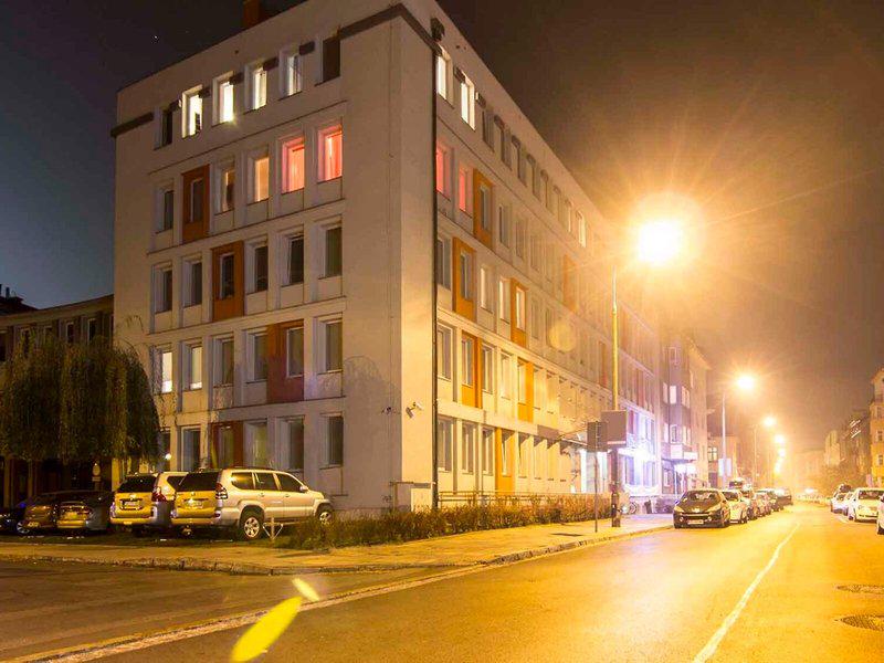 550CCBD7E5FBE4D065716ABFAAA29BE0