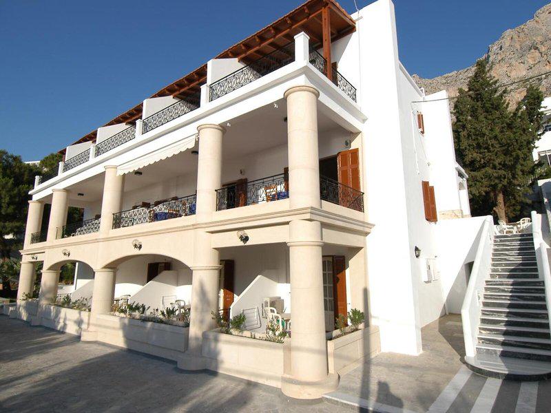 384D0B3F90A4CFFDACCCAC7D1600EC0C