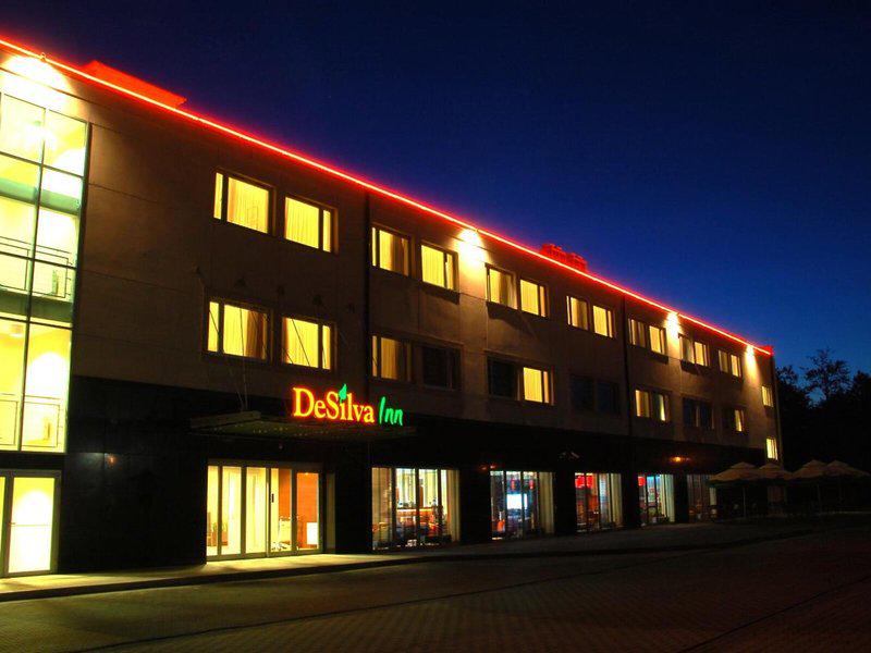 D8C33D9715448443954A762F32D303BE