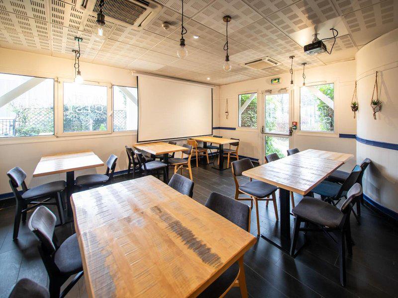 D556FE8A507EF6BA3DCC55B2D1829E38