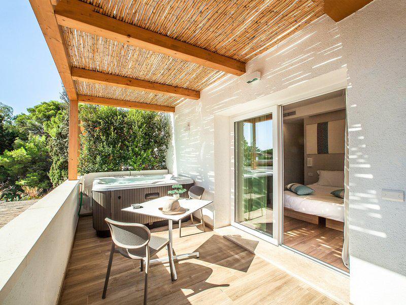 24964231EB1A5BB735A060667BFB5339