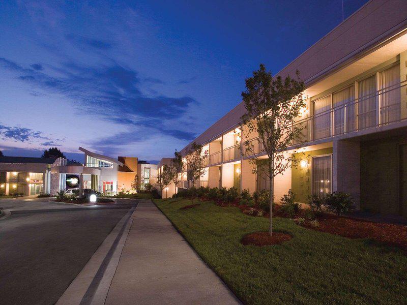 7C65E0F91A106A951E170A29996DEA8B