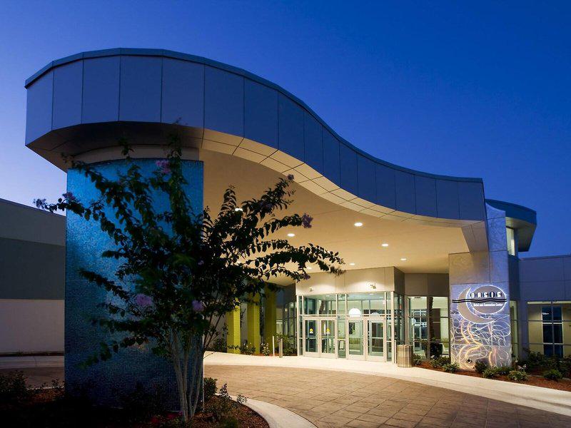 671EF24317AB005F4BF332FD5A13916E