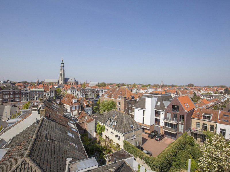 AD05266D923AEA5E809DCA92A4D04B2A