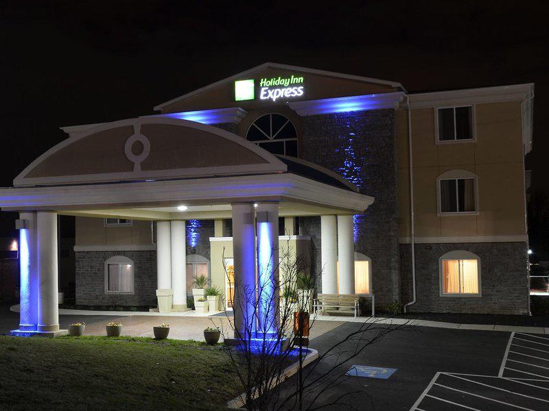 CA75361E72E8784D30FF90E046B27A8E