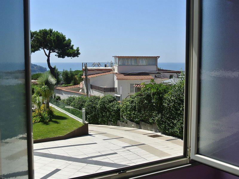 783BD9DEF76F0BEE93D4453DB738FD9F