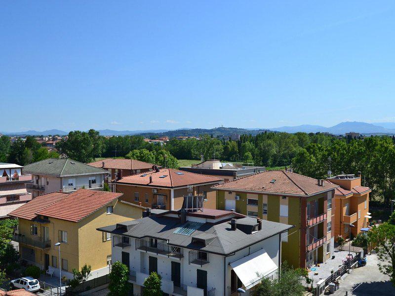 8604A0C92ECE039594E595D6A6989A33