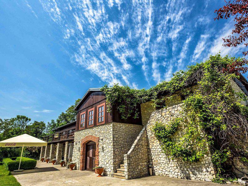 9CFE8B6FDC999672A1F4EB65CAC4F1F4