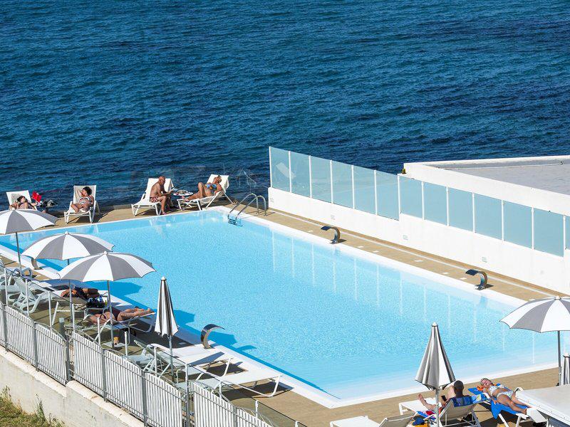 CA770E0E3744D70BC76B4AEA38802DC9