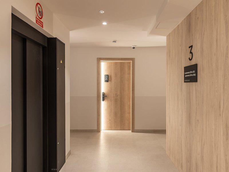 A0021C6B7A6659174DD9E14758BCAEB4