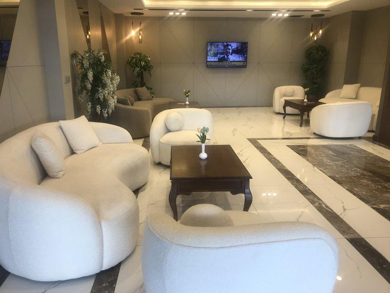 8D2F9615B24294BE0FB2800CE98B5CA9