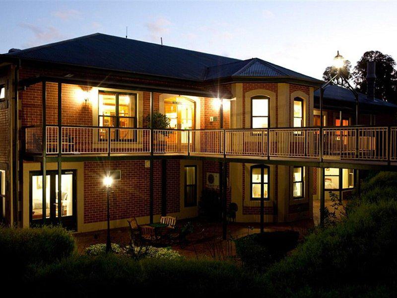 7C8B45BE2540ACB88C7A1812FCCC1415