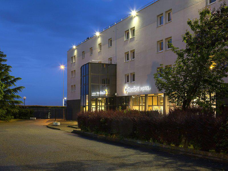 BA07AAA7903F797C304F834144F04203