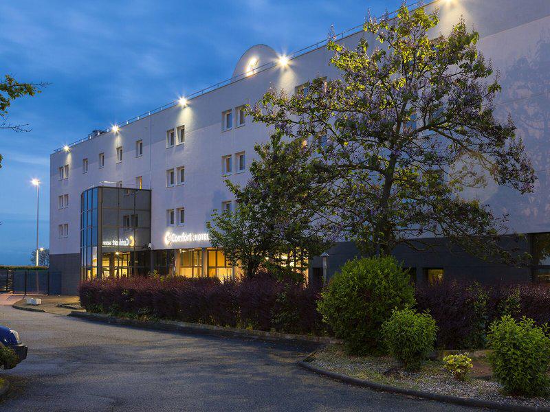 EF90B5EB9CF458815164E7D7333EBB7E