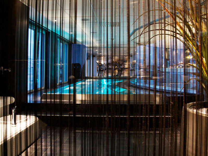 CA9CE6188F20020C83DCDE81896EEB99