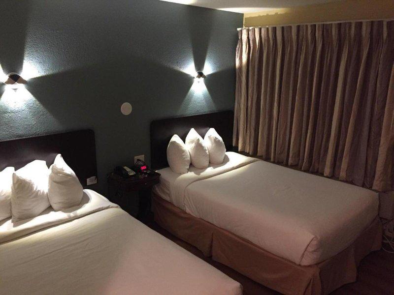 F4DC8E9A36D6891F458E70A2302AAEC0