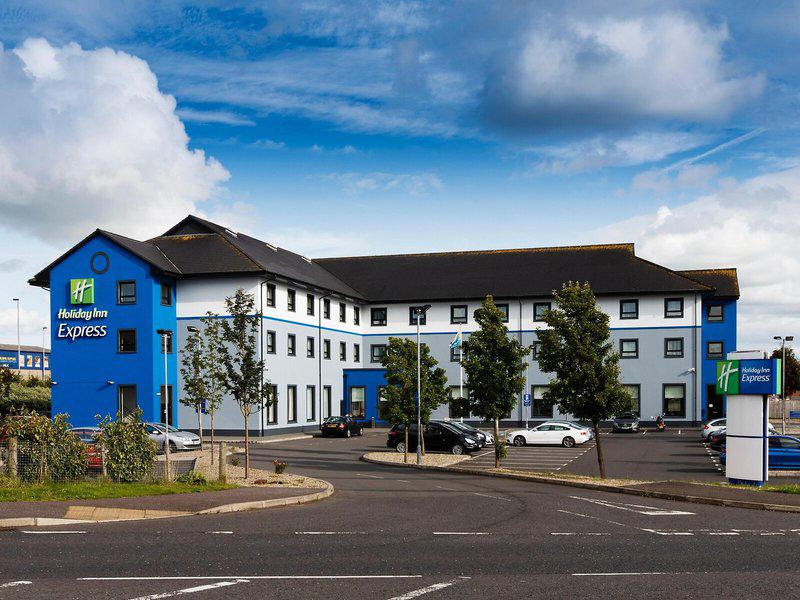 935FA3AF75CDBB5ECD24A34A2104412D