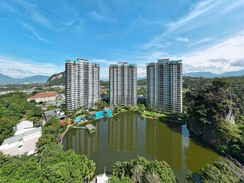 FDBF8749A1467AE2A8BA51C82D52EC4D