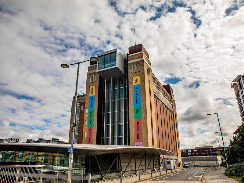 880ED5AB168127B6E240FCBFB3781536