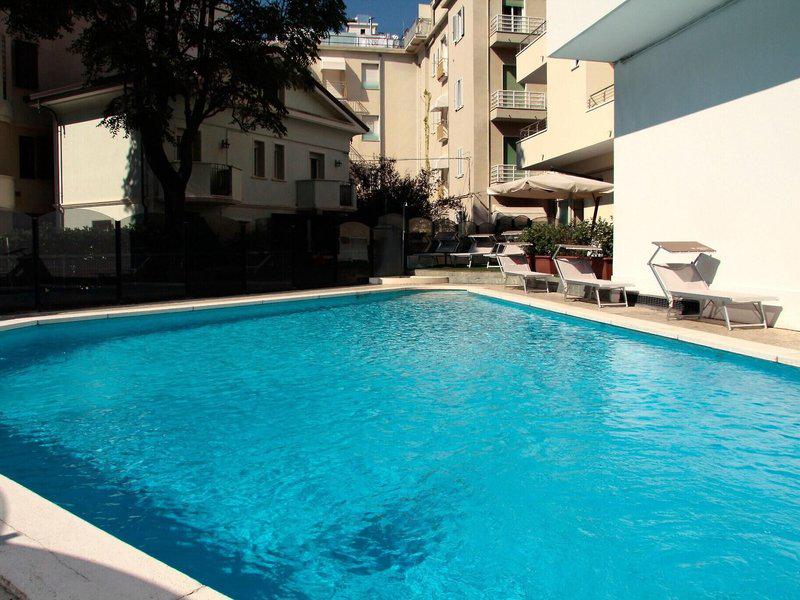 9A8F181701B4B053695B3CA386DD7FDC