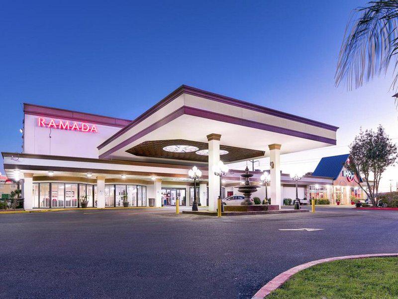 F5EEF21F66CFA7443FA0017DCA4B5D2B