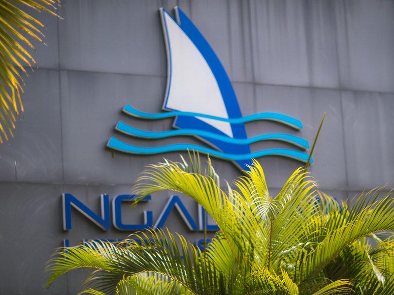 6595CE8F25342789027BBE2BA6D243E4