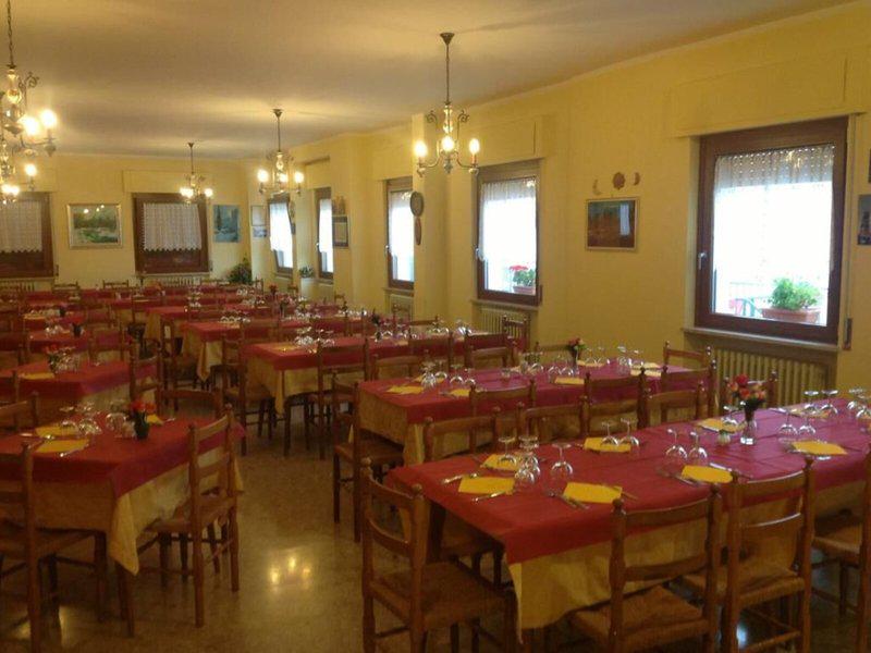 27C908A6EF4208F69B807C2F0DC1F6E7