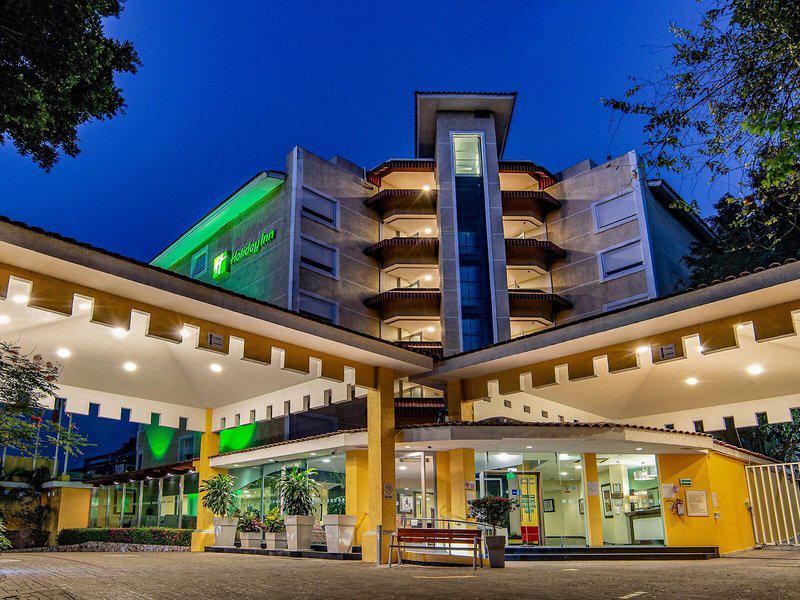 A6BF79C1BE6D6FBFCA8B84022C7D18C6