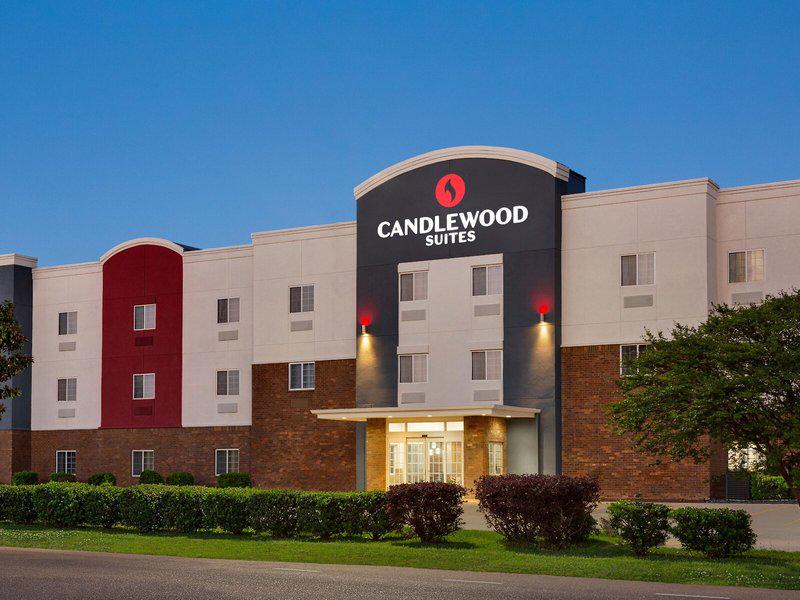 F3E2FF6ECBC38E0F89BCF6800A0C51C4