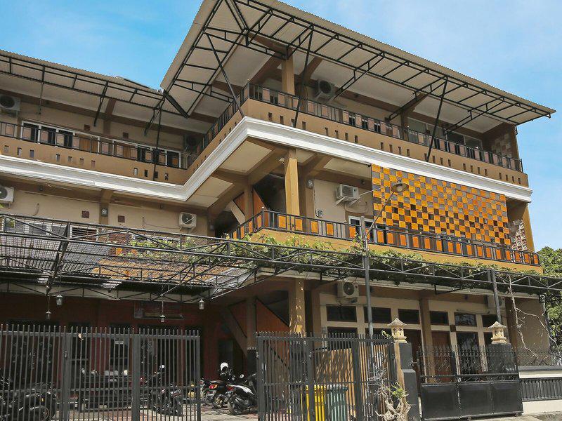 C17493CAEFFDD5942D4546CB579CFB72