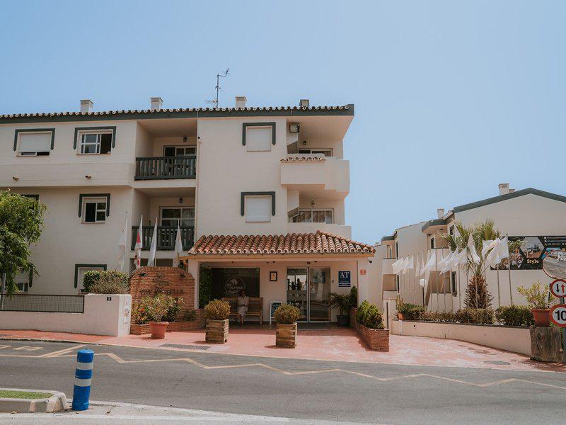 9161F117228E154220E212F8E68E13E4