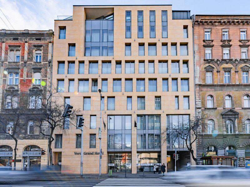 9556059A804CAC218584CB66D6C4CBE9