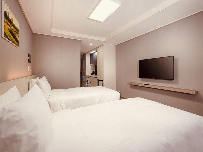 B47D5CEA829FF3ADA926708844EA9A0F