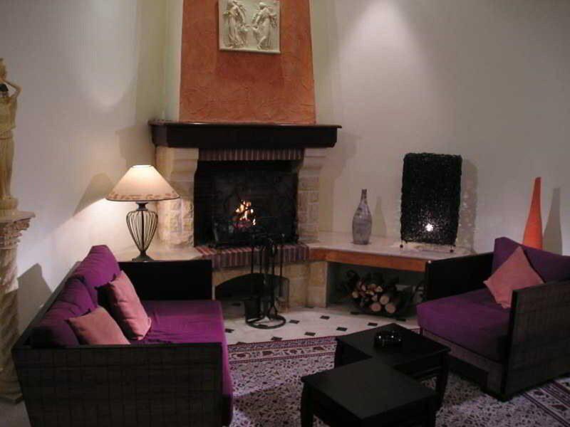 612ED2C58F2D706B17C87F2AA8A69B43