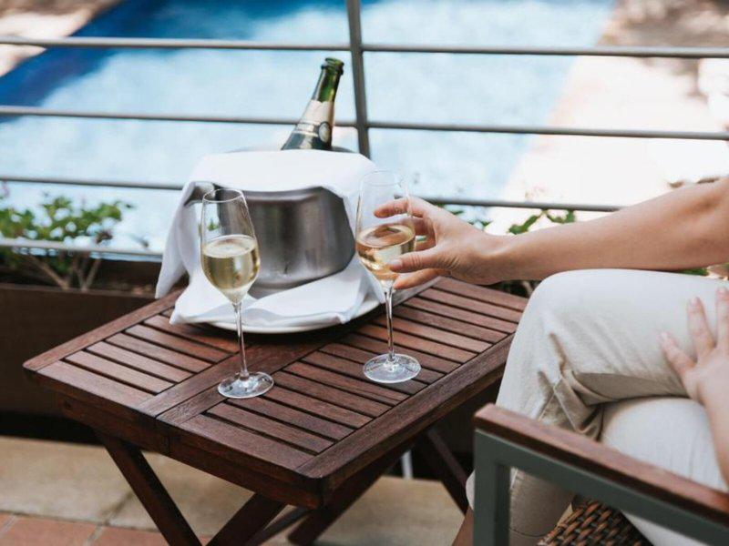 56B7FB25701A5B1CFFEC2871A760637B