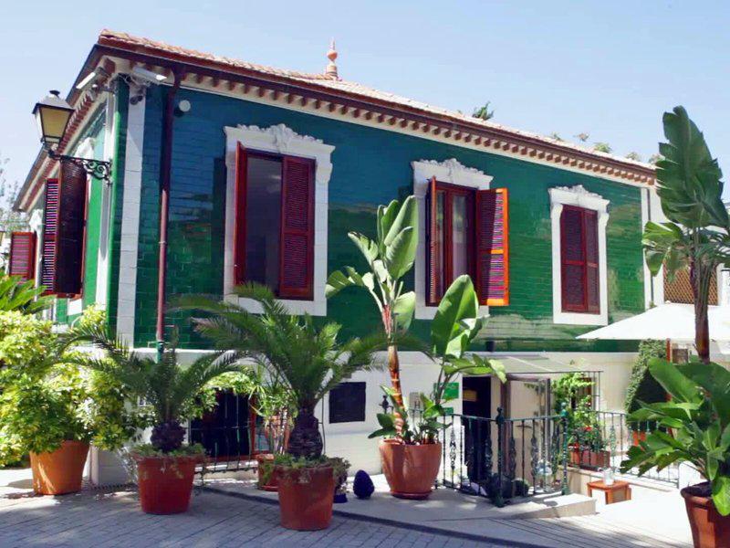 8C662A1A1B17B537DE6368FAA0CEC311