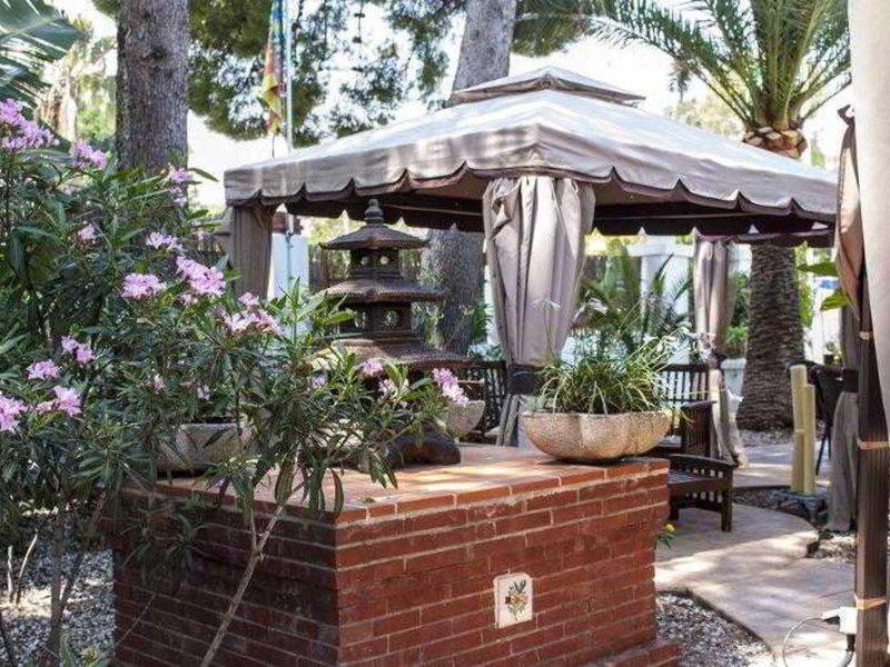 00C89247F795C799EC02F0CA9A8652B3