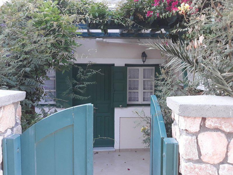 E103DAF397E0DEF64B38D4C06323E862