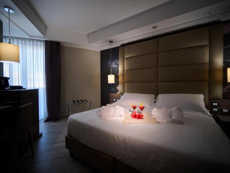 44FA6916A0B7635EF7FAB82B4F009909