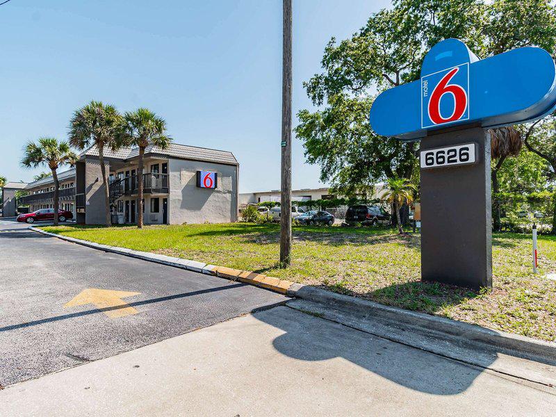 858025776C490540A63DE08F5D0CB371