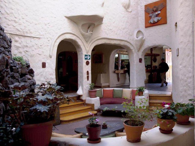 8D9DC8CA3AE9090F0F53BB0281226683