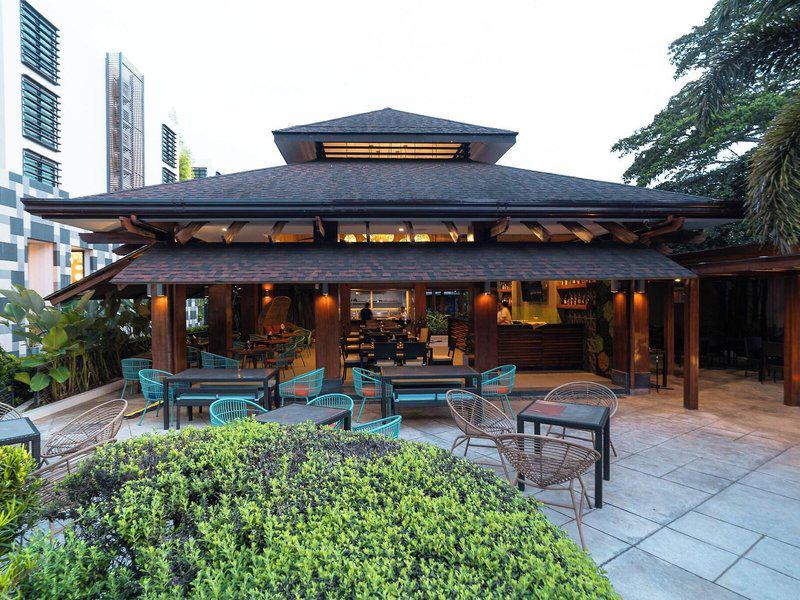 5E370C57ACD35135C7D2D154F1AF61D7