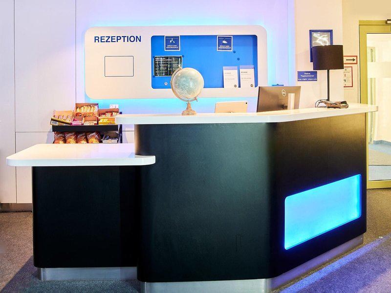 69E25270009DFB5C3F64AD1950A7933A