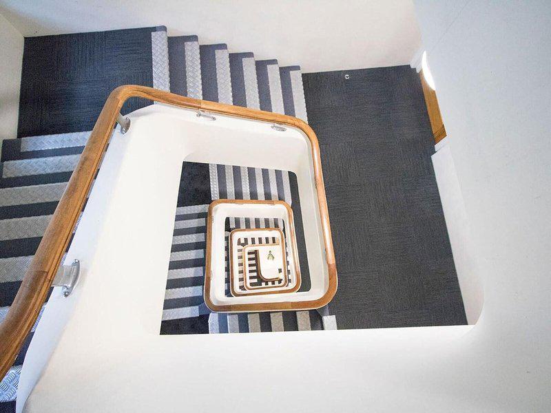 02B7C4DF0C039D3B420ED967B22A2CA7