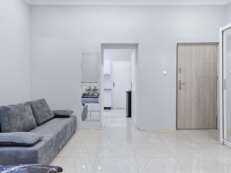 7A7882BFA08EE4FCCB0AB8EBD2BC07A9