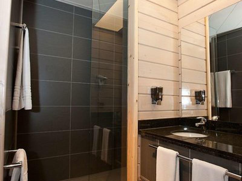 7F2144646B089DE0D02DF89CD7B8A124