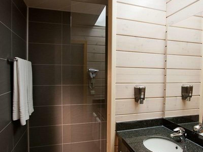 4B1DC9D50EB88F51453A943CCEABCFFE