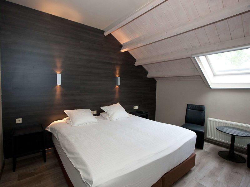 B74F91BEB7D0A53675672B5AC7E048F3