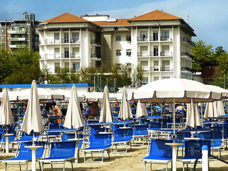 746522F0192EFC711C14685ED68F11A8