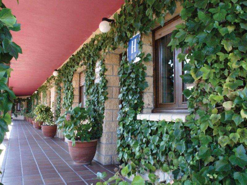 E413EBB56EB37F95BA0AD76311944250